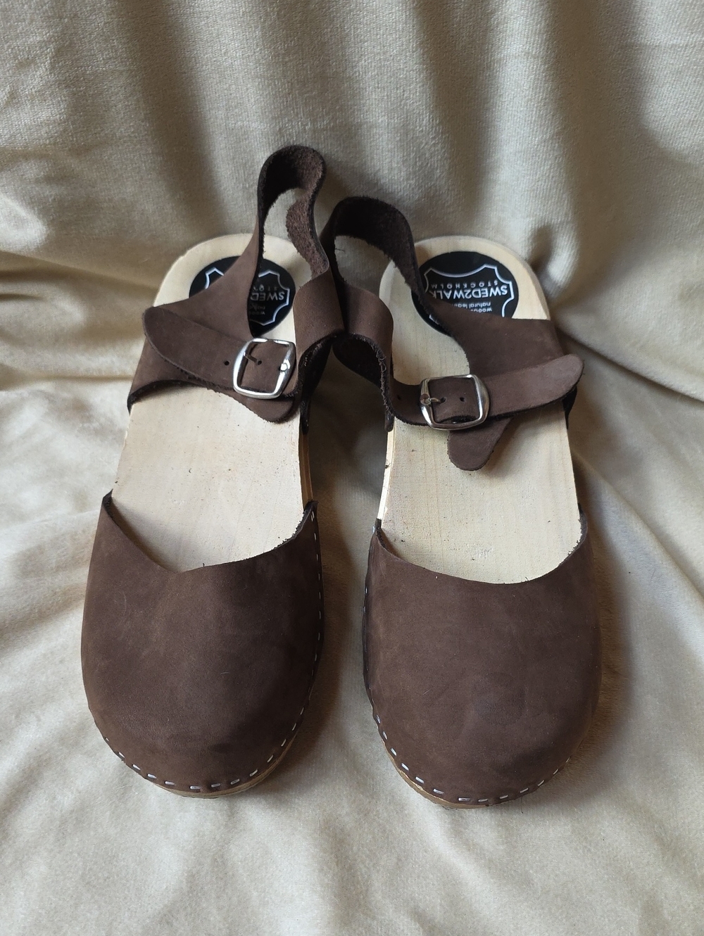 NWOT SWED2WALK Wooden Clogs with Natural Leather